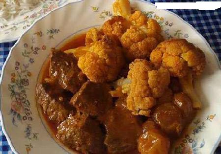 طرز تهیه “خورش گل کلم” با نکات لازم و ضروری