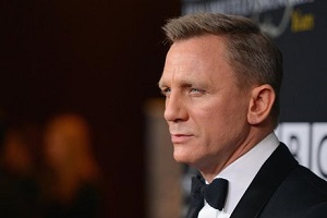 $ 600 million offer to broadcast James Bond online