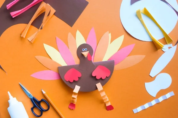 ساخت مرغ با کاغذ رنگی