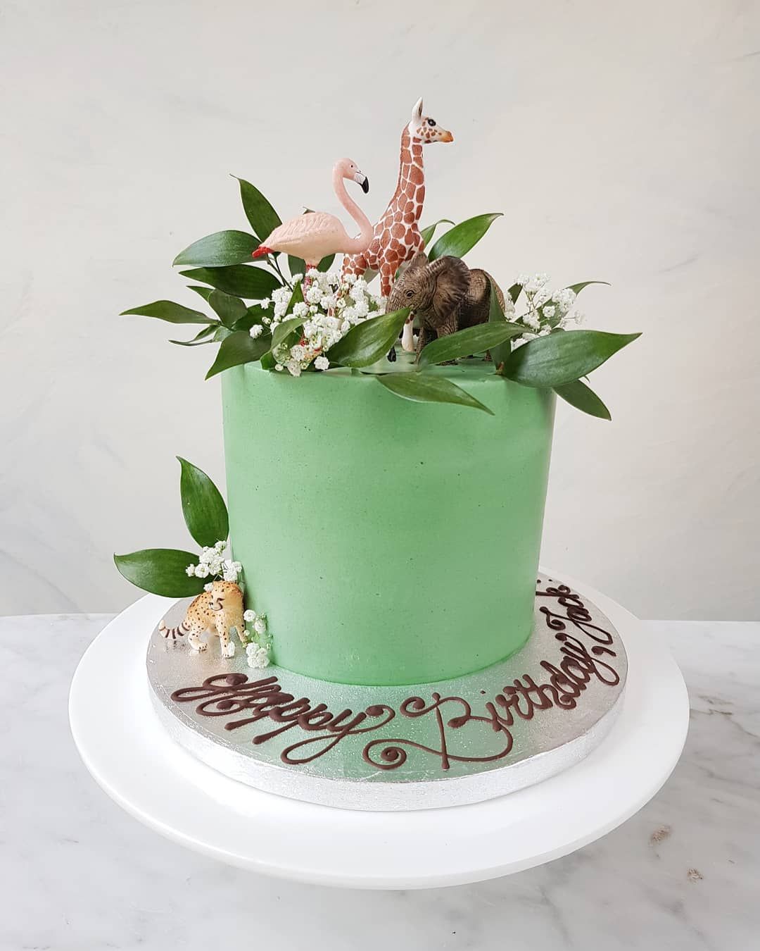  کیک تولد با تم سبز
