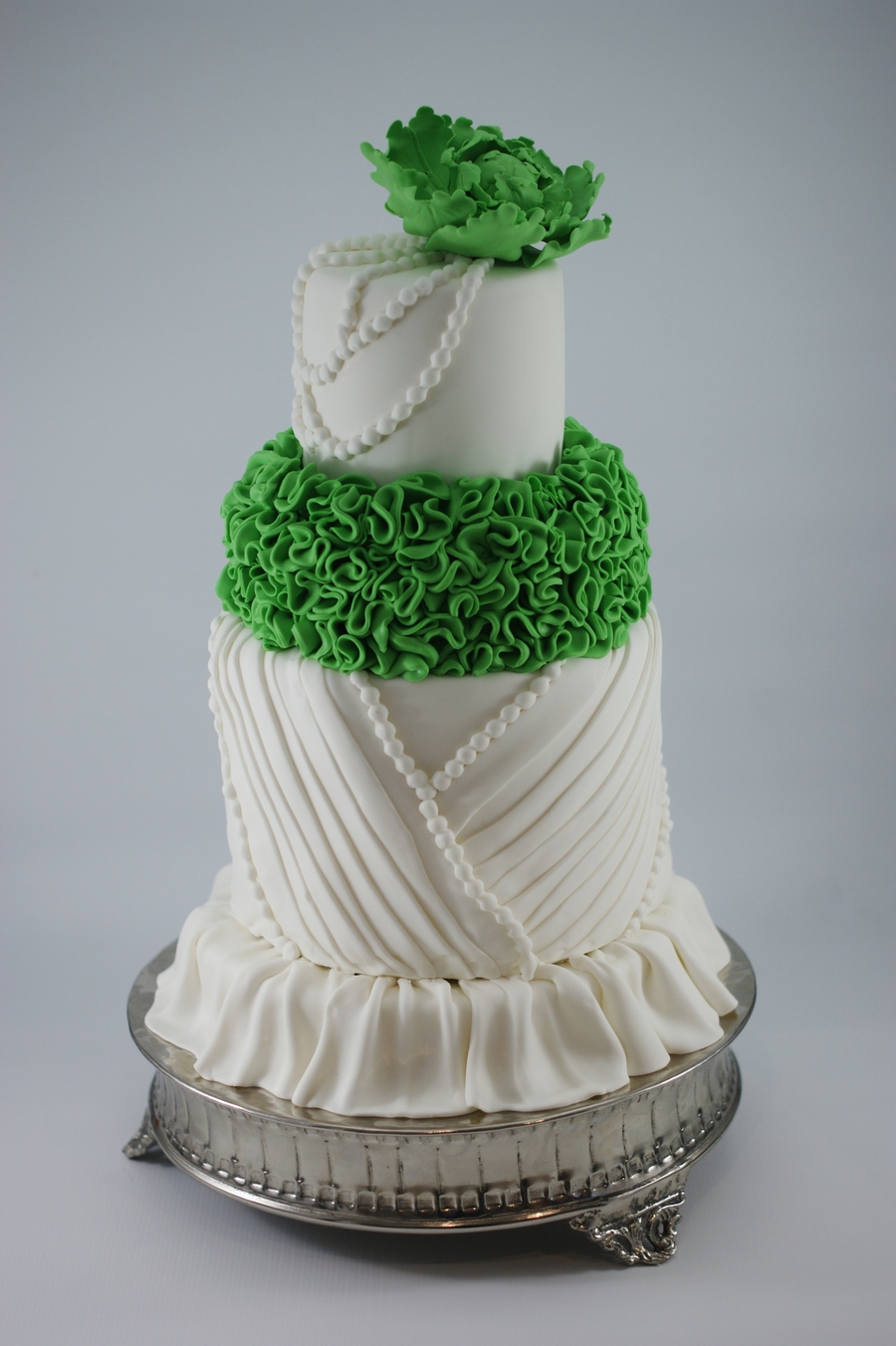 کیک ازدواج با تم سبز