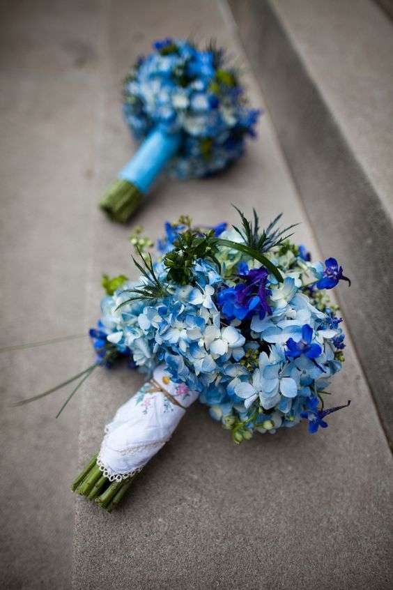  تزئین دسته گل آبی
